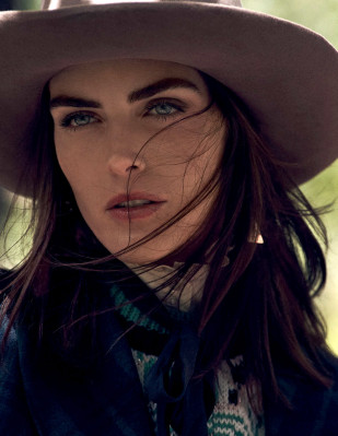Hilary Rhoda pic #909920