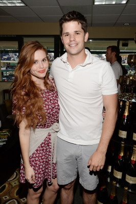 Holland Roden pic #766927