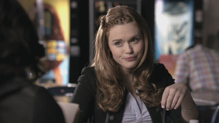 Holland Roden pic #742304