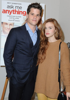 Holland Roden pic #749867