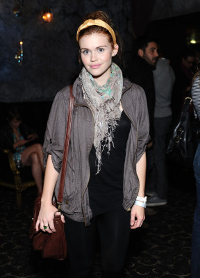 Holland Roden pic #801416