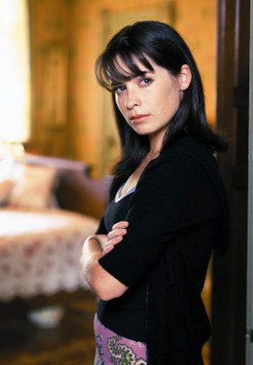 Holly Marie Combs pic #298088