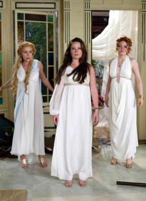 Holly Marie Combs pic #324332