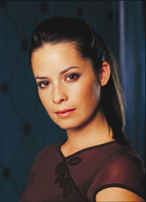 photo 26 in Holly Marie Combs gallery [id370611] 2011-04-21 00:00:00