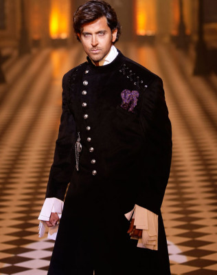 Hrithik Roshan pic #430441