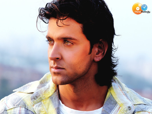 photo 3 in Hrithik Roshan gallery [id595448] 2013-04-18 00:00:00