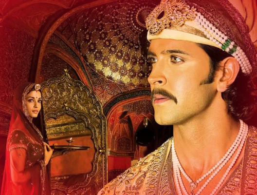 photo 3 in Hrithik Roshan gallery [id563799] 2013-01-02 00:00:00