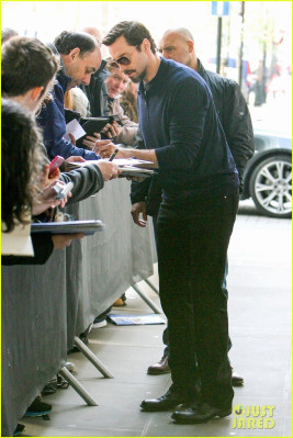 photo 28 in Hugh Jackman gallery [id686591] 2014-04-03 00:00:00