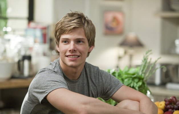 photo 4 in Hunter Parrish gallery [id461554] 2012-03-18 00:00:00