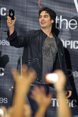 photo 28 in Ian Sommerhalder gallery [id455708] 2012-03-06 00:00:00