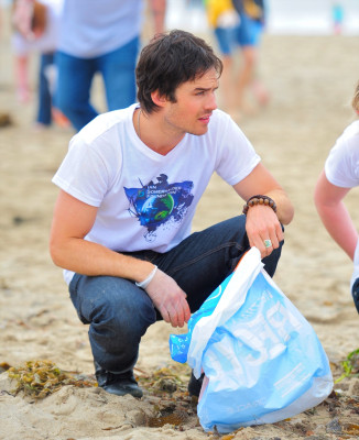 photo 4 in Ian Sommerhalder gallery [id481682] 2012-04-30 00:00:00