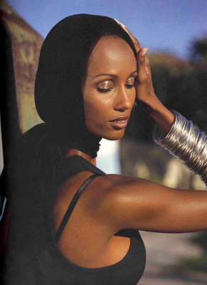 Iman pic #123304