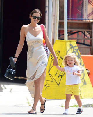 Irina Sheik pic #1234070