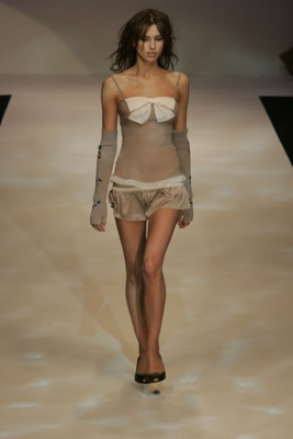 Irina Sheik pic #145912