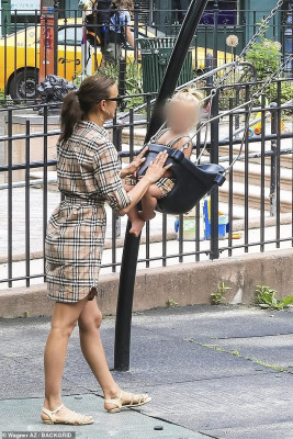 Irina Sheik pic #1147748