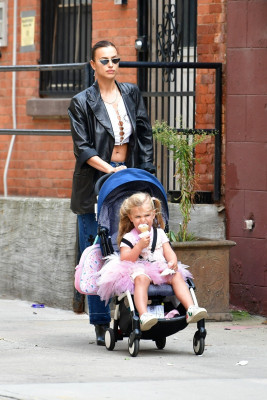 Irina Sheik pic #1233605