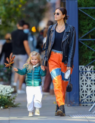 Irina Sheik pic #1237507