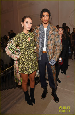 Iris Law pic #993485