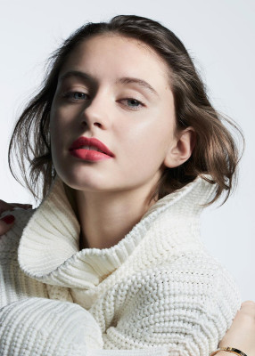 Iris Law pic #911617