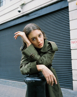 Iris Law pic #1025284