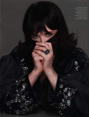 photo 6 in Isabelle Adjani gallery [id374676] 2011-05-03 00:00:00