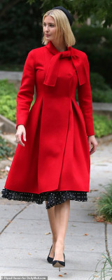 Ivanka Trump pic #1195529