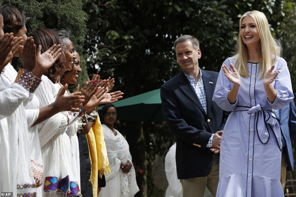 Ivanka Trump pic #1125289