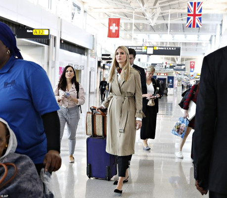 Ivanka Trump pic #1125284