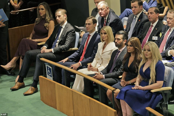 Ivanka Trump pic #1180225