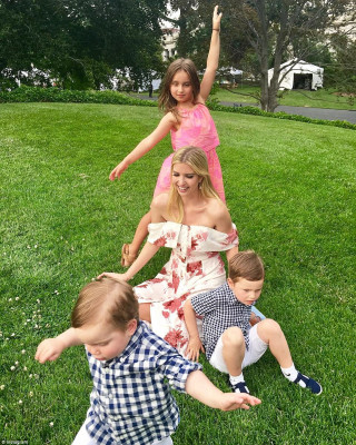 Ivanka Trump pic #969420