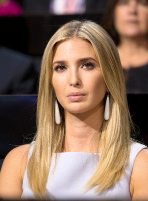 Ivanka Trump pic #975043