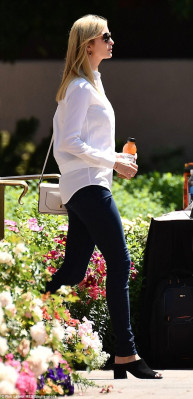 Ivanka Trump pic #953414