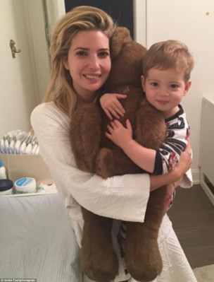 Ivanka Trump pic #982535