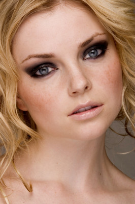Izabella Miko pic #202301