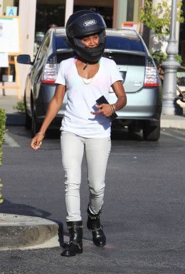 Jada Pinkett pic #522661