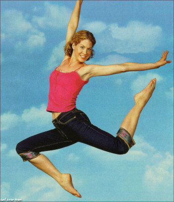 Jenna Elfman pic #23270