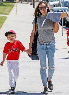 Jennifer Garner pic #1031638