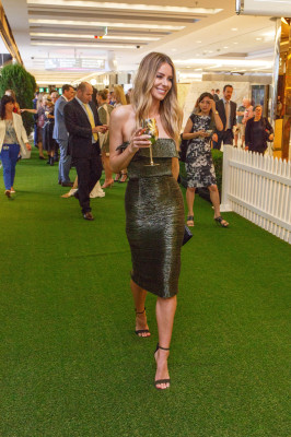 photo 22 in Jennifer Hawkins gallery [id922702] 2017-04-10 00:00:00