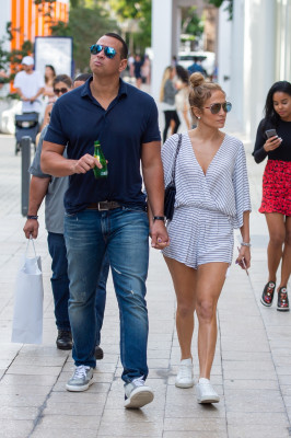 Jennifer Lopez pic #1079563