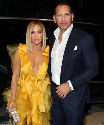 Jennifer Lopez pic #1176045