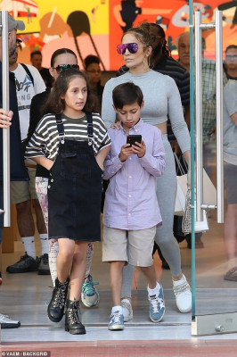 Jennifer Lopez pic #1107938
