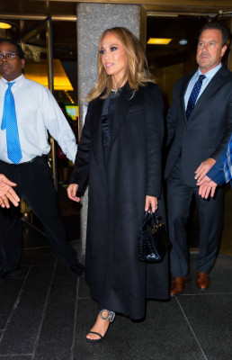 Jennifer Lopez pic #1176837