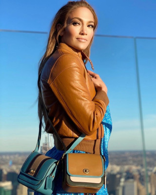 Jennifer Lopez pic #1217020
