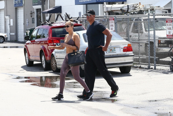 Jennifer Lopez pic #1061866