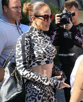 Jennifer Lopez pic #1164525
