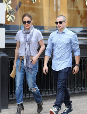 Jennifer Lopez pic #561122