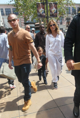 Jennifer Lopez pic #472188