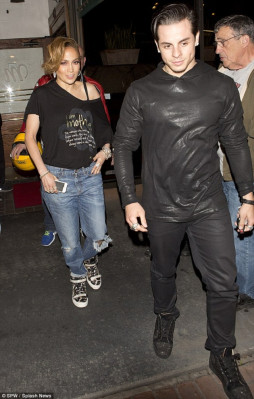 Jennifer Lopez pic #692118