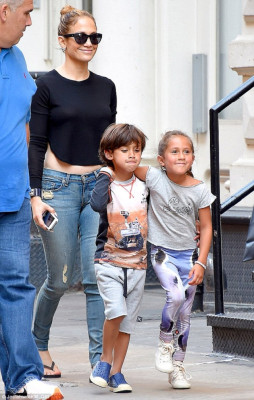 Jennifer Lopez pic #714928