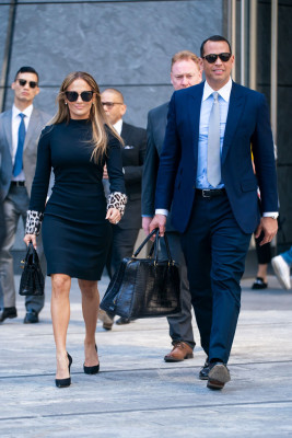 Jennifer Lopez pic #1124003
